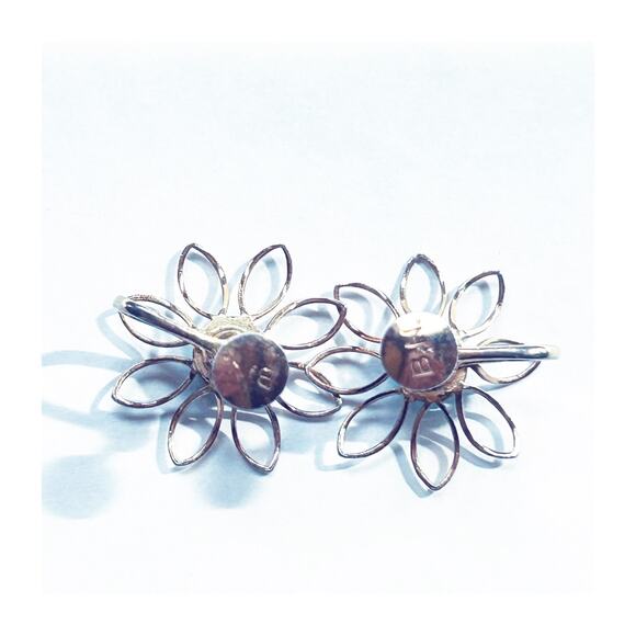 Bugbee and Niles Floral Blue Rhinestone Earrings Gold Tone Screw Back Vintage - Picture 4 of 5